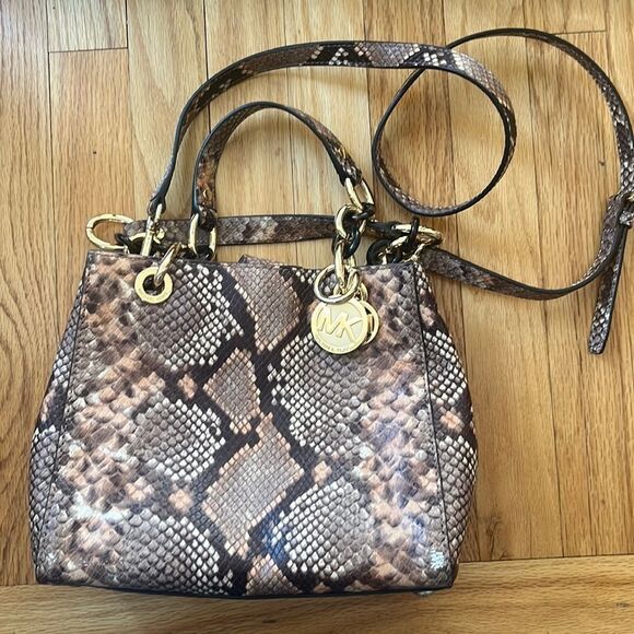 Michael Kors Brown Python Embossed Leather Small Cynthia Satchel Blossom - Picture 1 of 8